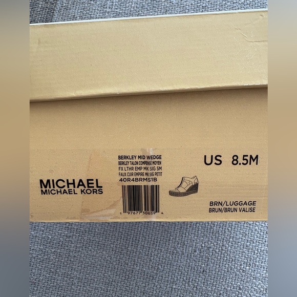 Michael Kors Berkley Mid Wedge Leather Sandals – Size 8.5M - Picture 11 of 12